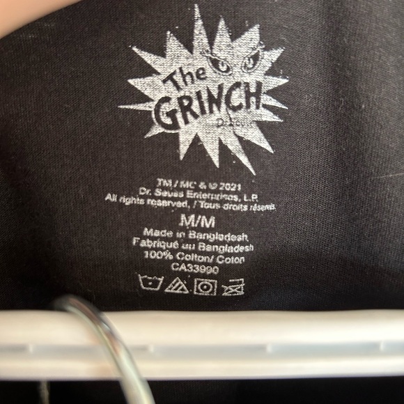 2 Piece Pajama Set - Holiday The Grinch - Picture 4 of 11